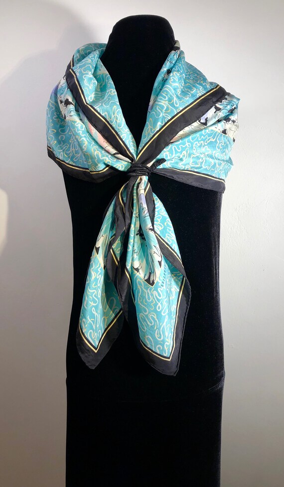 Giorgio -A Stylish Scarf of a Loose & Lively Sket… - image 3