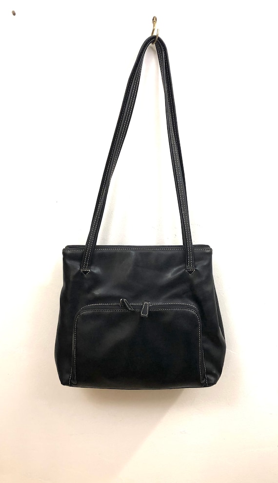 Nine & CO - A Black Leatherette Shoulder Bag With an Nine & CO - A Black Leatherette Shoulder Bag With an