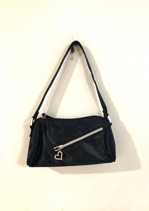 Vintage - A black satin evening handbag with a 1" 