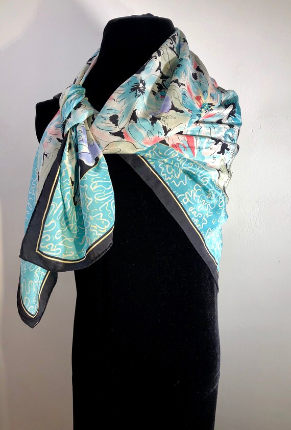 Giorgio -A Stylish Scarf of a Loose & Lively Sket… - image 5