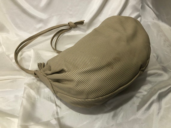 Bagheera - A puffy Boho zippered shoulder bag mad… - image 4