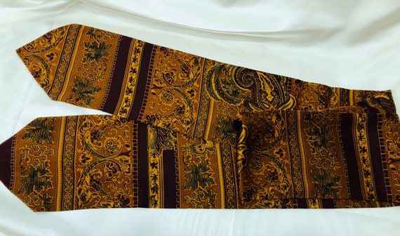 A richly patterned brown, gold and green paisley … - image 8