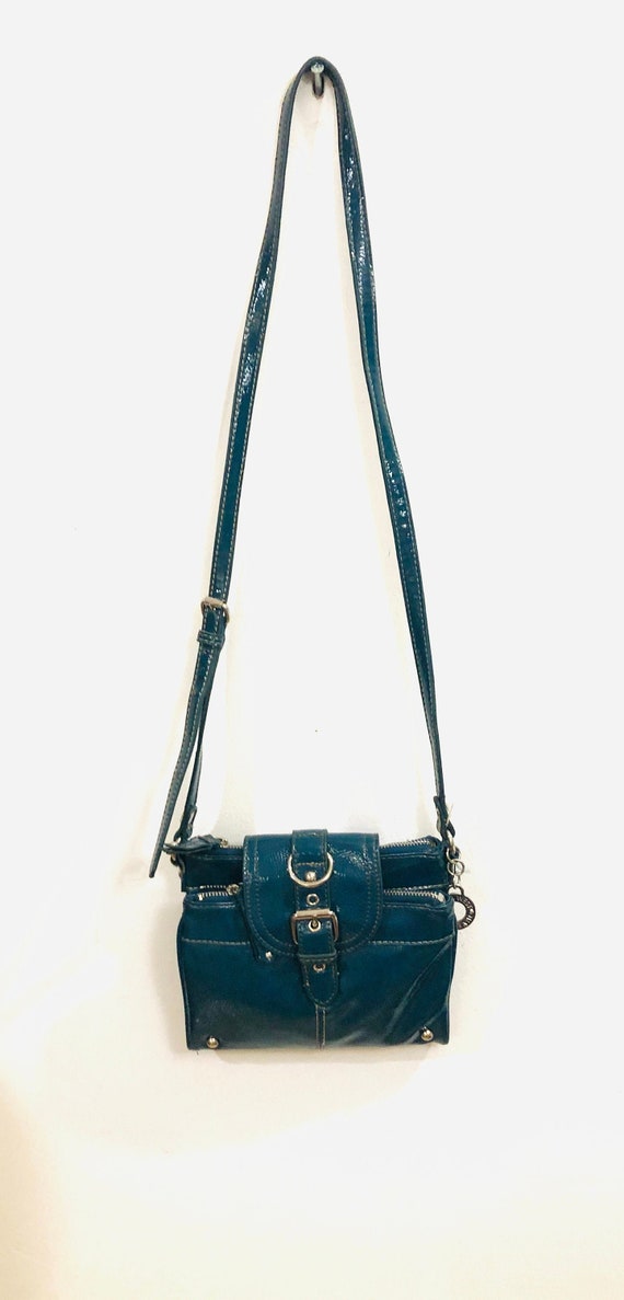 Nine west over sales the shoulder purse