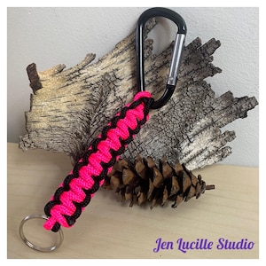 Carabiner Paracord Keychain