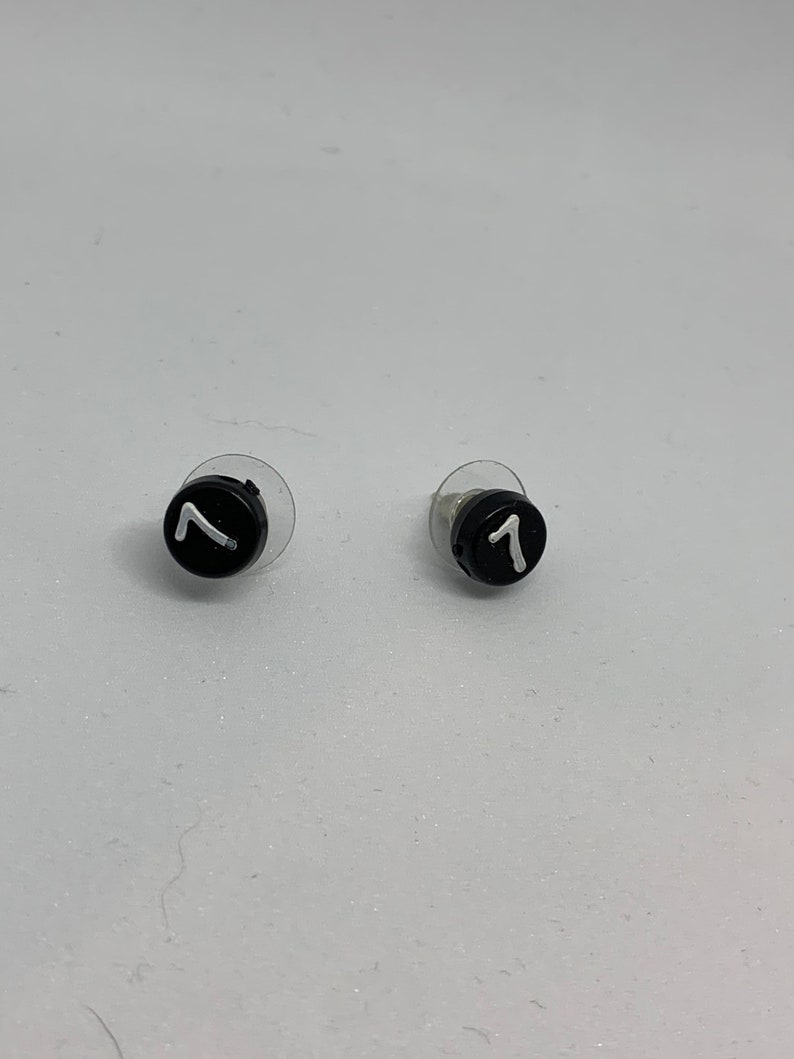 Number Bead Earring image 1