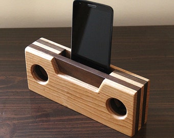 Amplificateur de téléphone portable en bois (passif - cerisier et noyer)