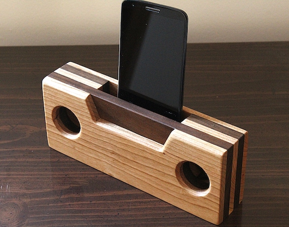 Amplificateur de téléphone portable en bois passif cerisier et