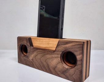 Walnut Mobile Phone Amplifier - Boost Phone Speakers With Physics