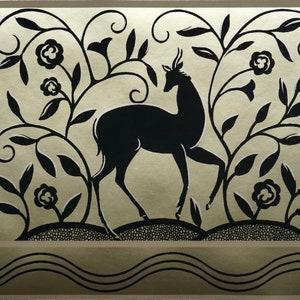 Schwarzes Hirschblatt-Rollenmotiv auf goldmetallicfarbener Art-Deco-Tapetenborte, Größe: 15 'L x 10,25' B