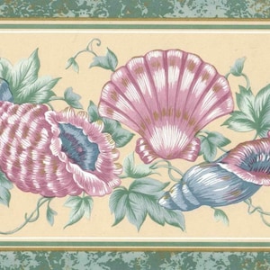 Traditionelle Muschel-Tapetenbordüre, Blau-rosa Muschel-Strandhaus & grüne Efeublatt-Ranken-Tapetenbordüre, Küstennautische Wandbordüre