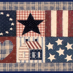 Americana Patchwork Wallpaper Border, Stars Hearts Flags, Pre-Pasted (15 ft x 6.8 in)