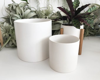 Plant Pot, Ceramic Planter, Indoor Flower Pot, Small & Medium Plant Pot, White Planter for Succulent and Cactus, Modern Minimalist Matte