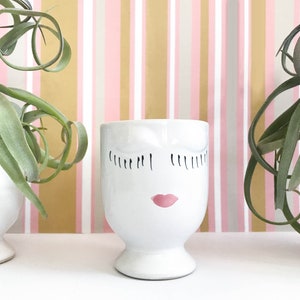 Face Planter, Cute Planter, Head Cache Pot, Fun Ceramic Vase, Celfie Small Pot, Plant or Flowers, Succulent Cactus Air Plant Pot Mom Gift