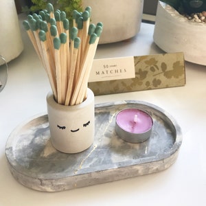 Kawaii-dekor, skrivbordsdekor, luftväxthållare, söta skrivbordstillbehör för kvinnor, tändstickshållare, söt växtkruka, smiley-ansikte-planterare i studentrummet bild 10