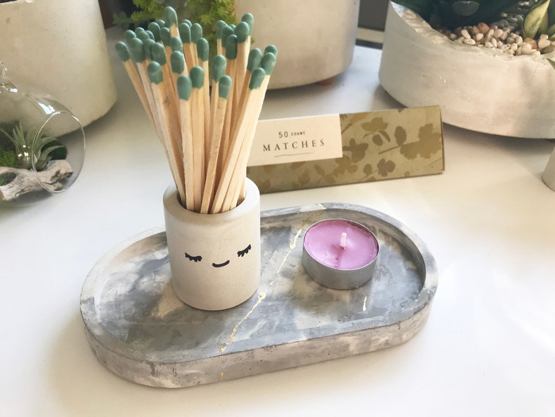 Kawaii-dekor, skrivbordsdekor, luftväxthållare, söta skrivbordstillbehör för kvinnor, tändstickshållare, söt växtkruka, smiley-ansikte-planterare i studentrummet bild 10