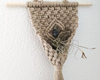 Colgador de macramé para plantas de aire con cristal / Decoración de pared estilo boho