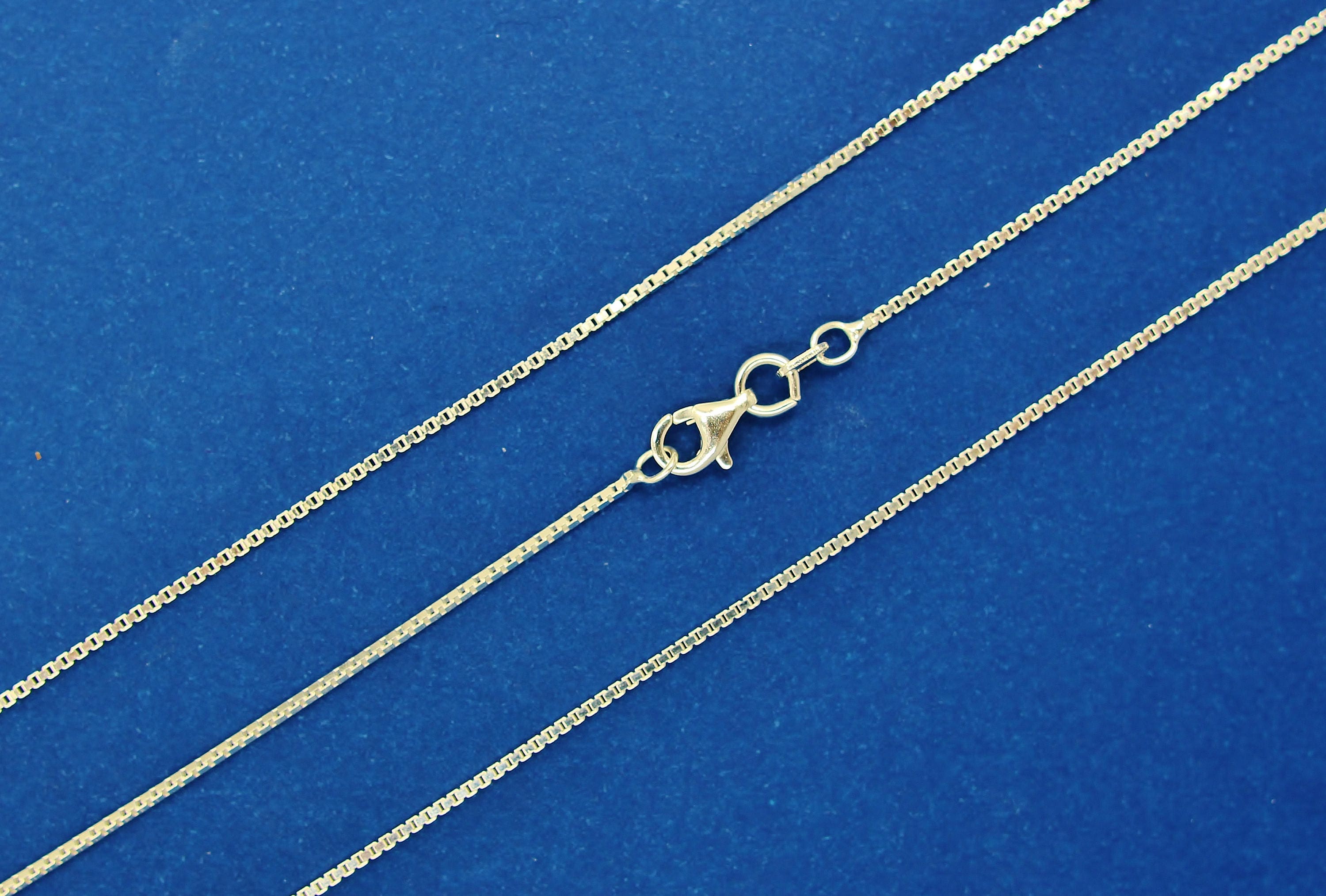 アクセサリー plllllleeeasse silver chain necklace Figaro Chain Necklace 5.6mm Solid Sterling Silver 20
