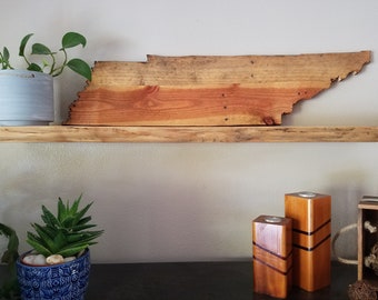 Tennessee State Sign - Reclaimed Wood - Pallet Sign - Rustic Home Decor - Wall Art