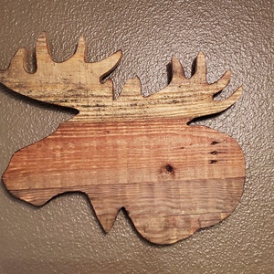 Moose Head Sign - Reclaimed Wood - Pallet Sign - Rustic Home Decor - Wall Art