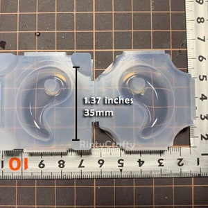 Silikonform, 3D Magatama med hålform, för UV-harts / polymerlera - Handgjord i Japan