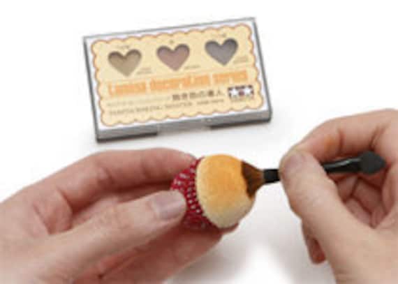Tamiya Decoration Series Fake Sweets Biscuits Bread Pastel Shading