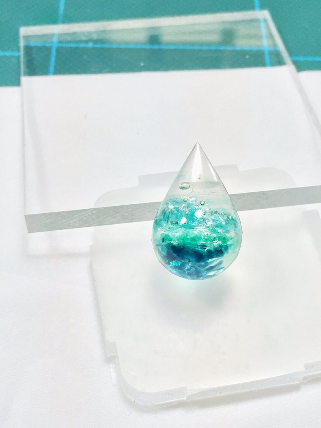 Teardrop resin best sale mold