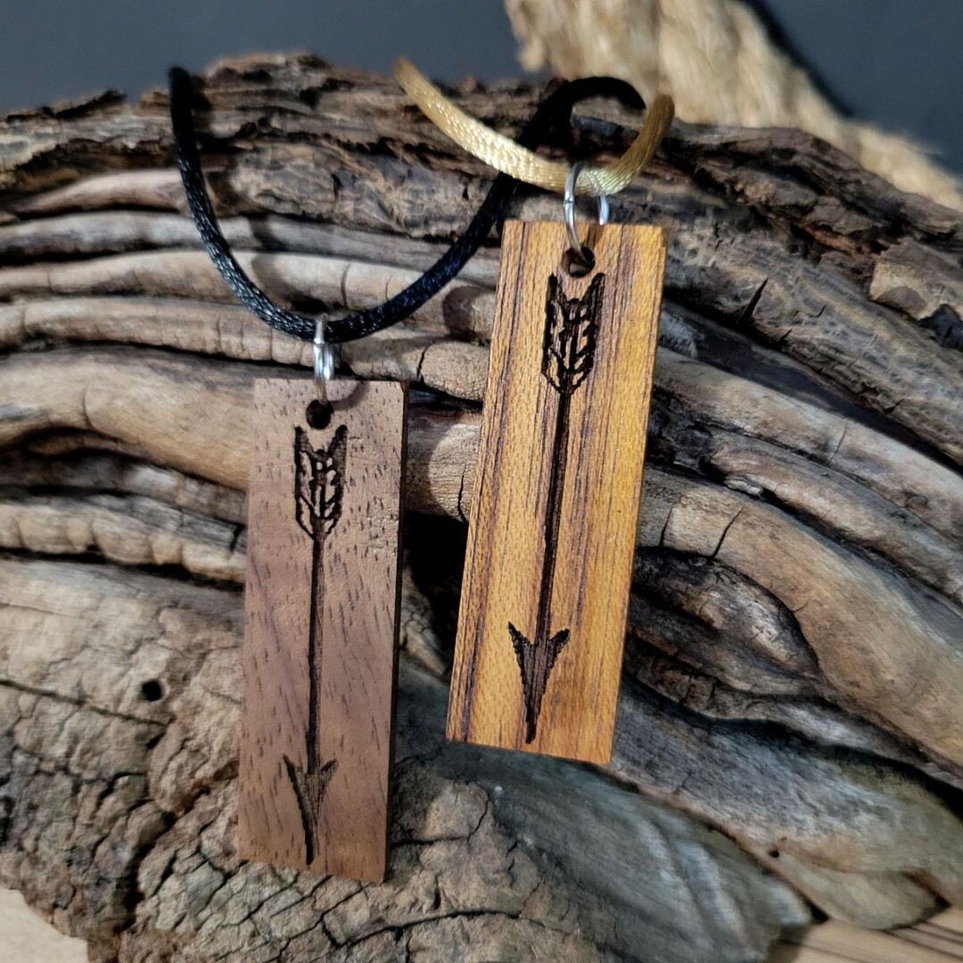 Nordic Rune Amulet: ARROW - Etsy