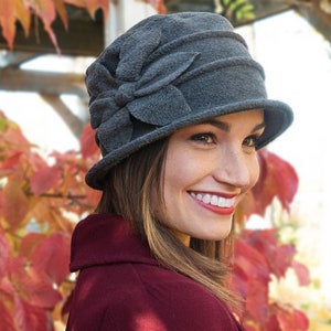 Fleece Flower Cloche Hat For Women