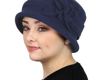 Chapéu Cloche de Luxo Lizzy em Fleece, Ideal para Quimioterapia, para Mulheres com Cabeça Grande