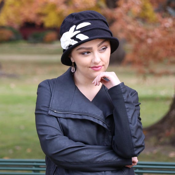 Lady Rose Fleece Flower Cloche Hat for Women - Etsy display picture 3