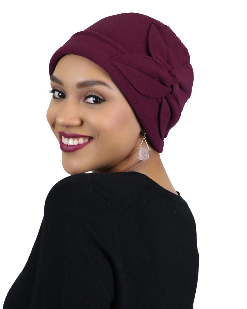 Gorro de lã com estampa de borboleta para mulheres, ideal para quimioterapia, perfeito para o outono e inverno. Maroon