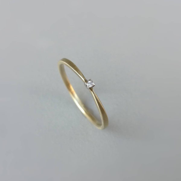 Gold 585, platinum 950, engagement ring, small diamond, 585 yellow gold ring, 14k diamond ring, two-tone gold ring, real gold recycled, handmade