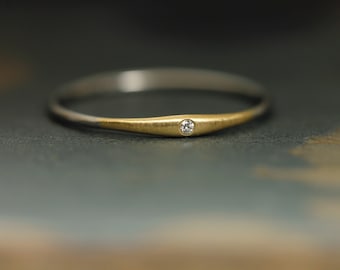 Platin Gelbgold Ring, dünn, Brillant, minimalistisch, 900 Gold 950 Platinring, zart schmal Verlobungsring Beisteckring Stapelring Handarbeit