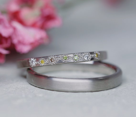 750 white 2024 gold ring