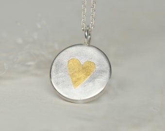 Pendentif coeur doré, argent fin 999, or fin, 24kt, fait main, pièces uniques, orfèvre, pendentif coeur avec chaîne, amour, cadeau, coeur doré