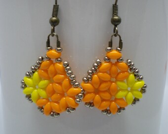 Pendientes de flores