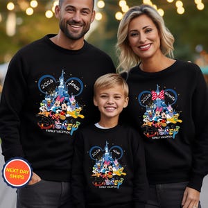 Personalized Disney Family Vacation 2026 Sweatshirt, Custom Family Vacation Hoodie, Disneyland Trip Sweater, Walt Disney World Sweatshirt Black