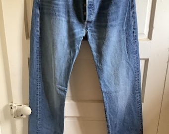 Levi’s 501 men’s jeans 35 w X 34 L