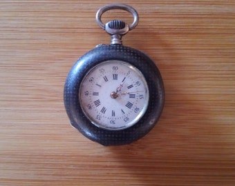 Antique Men/Women's Swiss pocket watch