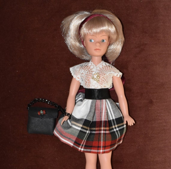 sindy doll clothes and accessories