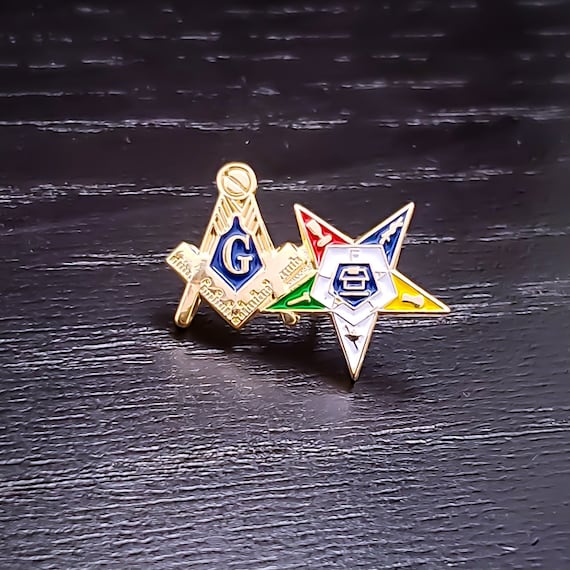 Unity Lapel Pin – Square & Compass + Eastern Star (White Point Down)