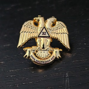 Scottish Rite Consistory Lapel Pin