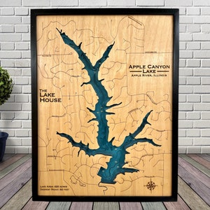 Apple Canyon Lake, Illinois Wählen Sie Ihr individuelles Design, benutzerdefinierte Holzkarte, Lake House Decor, Seekarte, Holzseekarte, benutzerdefinierte Seekarte