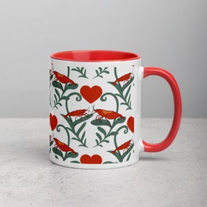Taza de amor de camarones con color en el interior