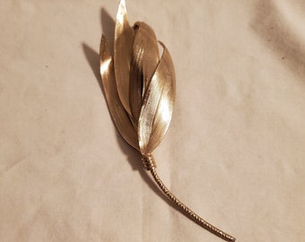 Vintage Leaf Brooch Pin
