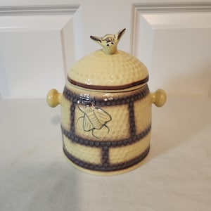 House Of Webster Beehive Honey pot, Canister, or Cookie Jar
