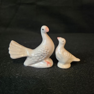 Miniatur weiße Taube Mutter und Baby Figur