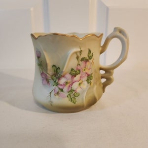 Nippon Green With Roses Mustache Mug - Japan