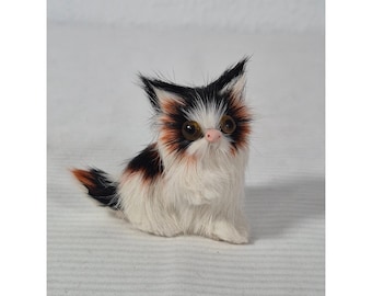 Figura de gato calico realista en miniatura de piel auténtica, juguete para casa de muñecas