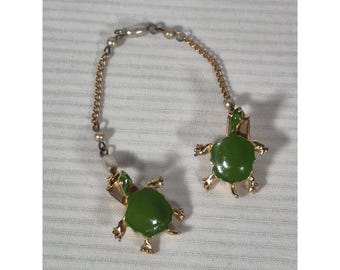 Vintage Green Enamel Turtle Sweater Guard Faux Pearl Gold Tone Cardigan Clips